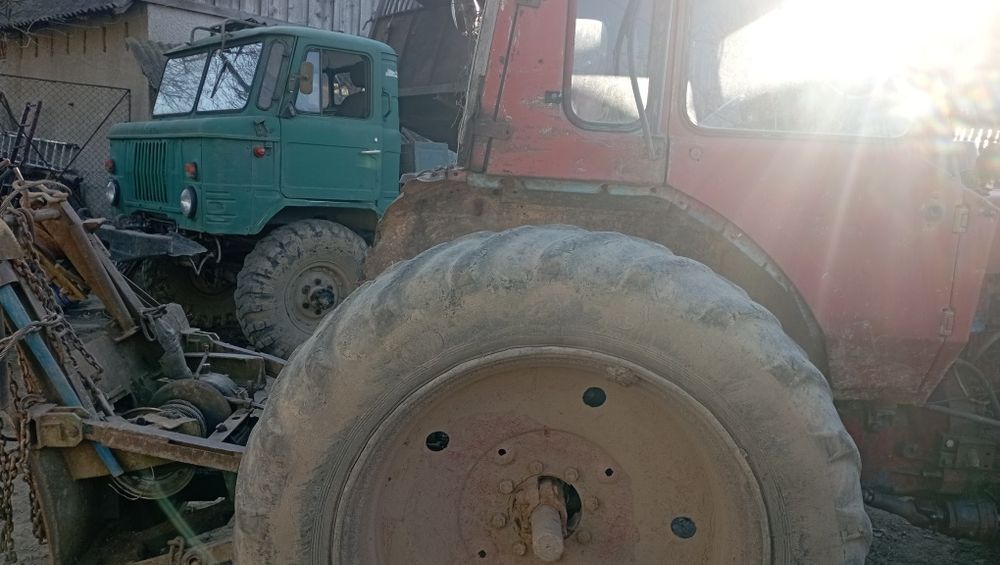 МТЗ 82 передній міст газ 66