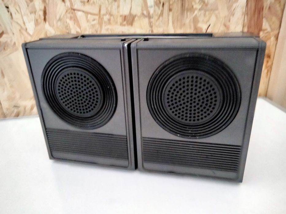 Rádio HITACHI antigo