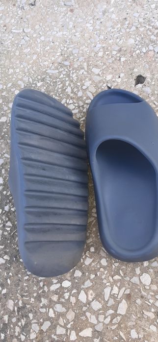 Chinelos adidas yezzy n40