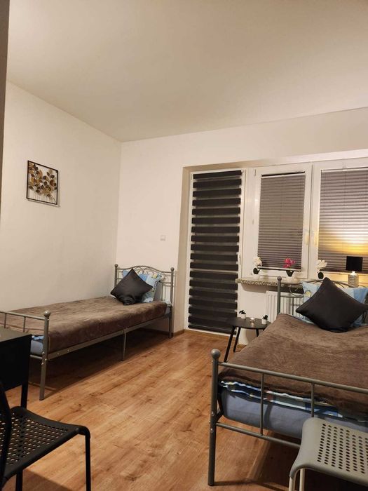 Pokoje w dobrym standardzie w nowym hostelu
