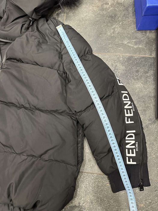 Пуховик Fendi оригінал