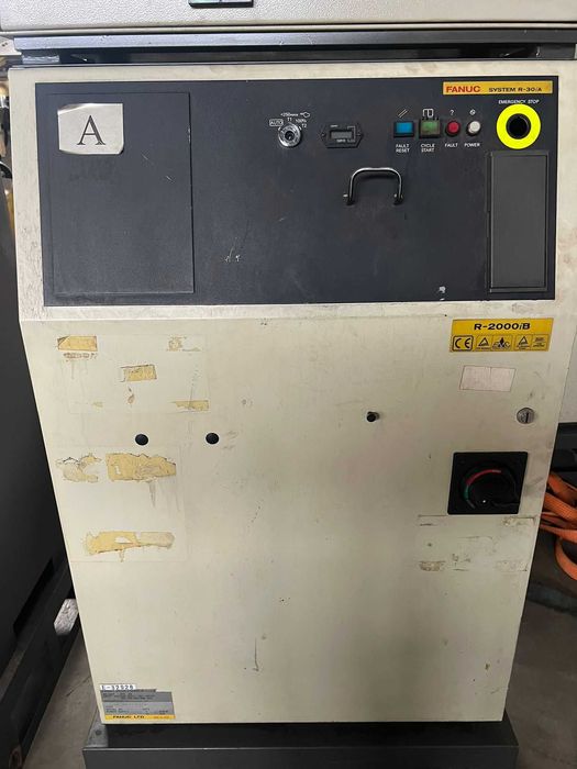 Robot przemysłowy FANUC R-2000iB 100P, R-2000iB 165F plus szafy