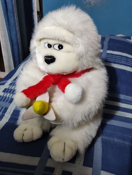 Peluche cor branca e vermelha