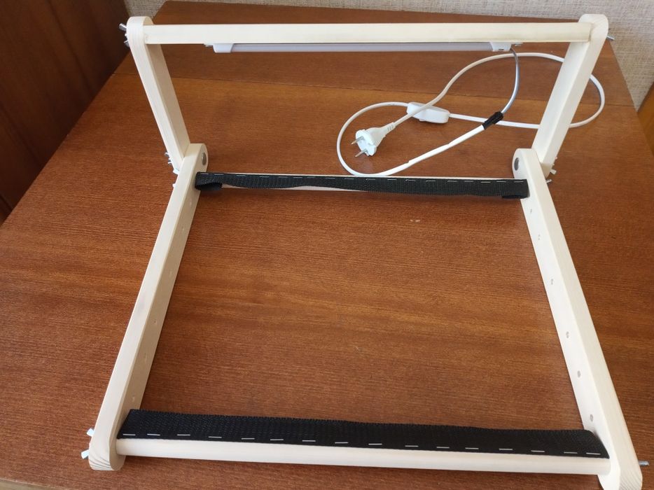 Пяльцы, рамка (станок) для вышивания