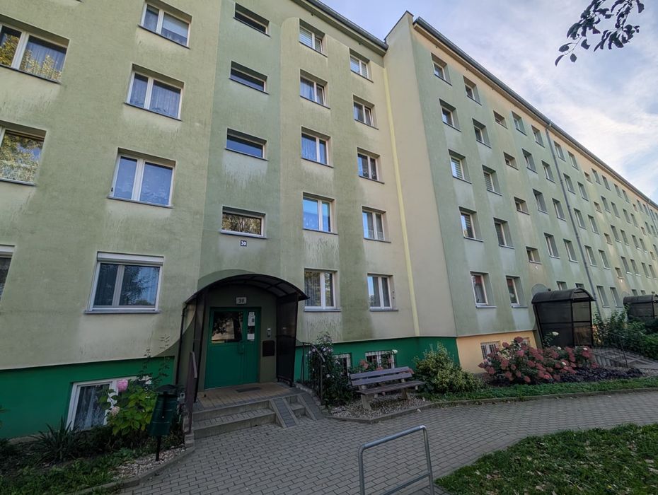 Sprzedam mieszkanie 3 pokoje, pierwsze piętro