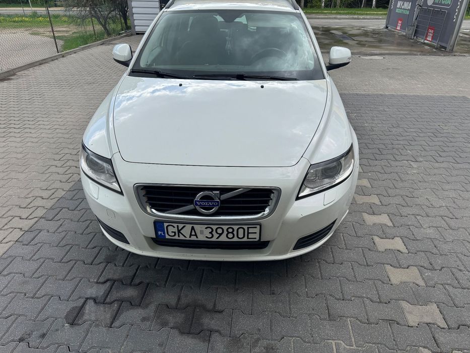 Volvo V50