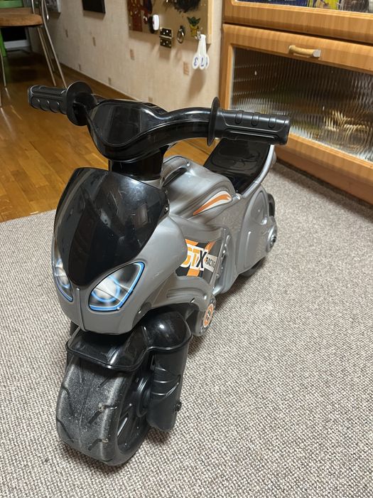 Дитячий мотоцикл, біговел, толокар
