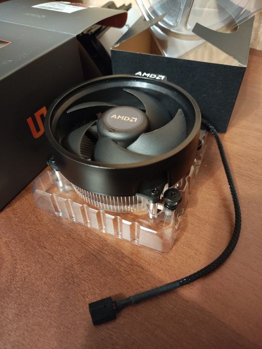 Кулер AMD для Ryzen AM5 (новий, комплектний)