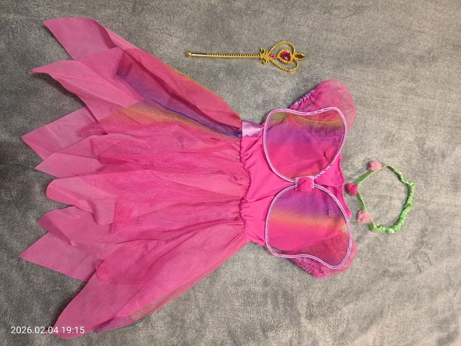 Strój wróżki z opaską skrzydełkami i różdżką