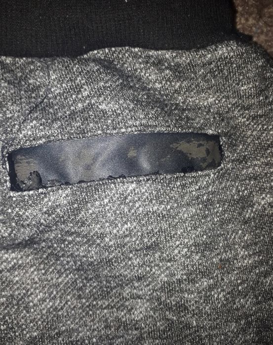 Spodnie dresowe szare