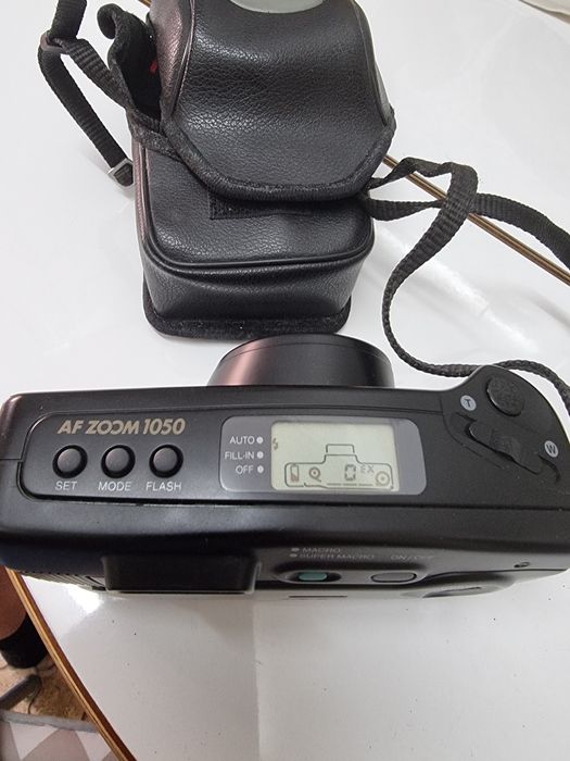 Máq fotográfica Samsung AF ZOOM 1050