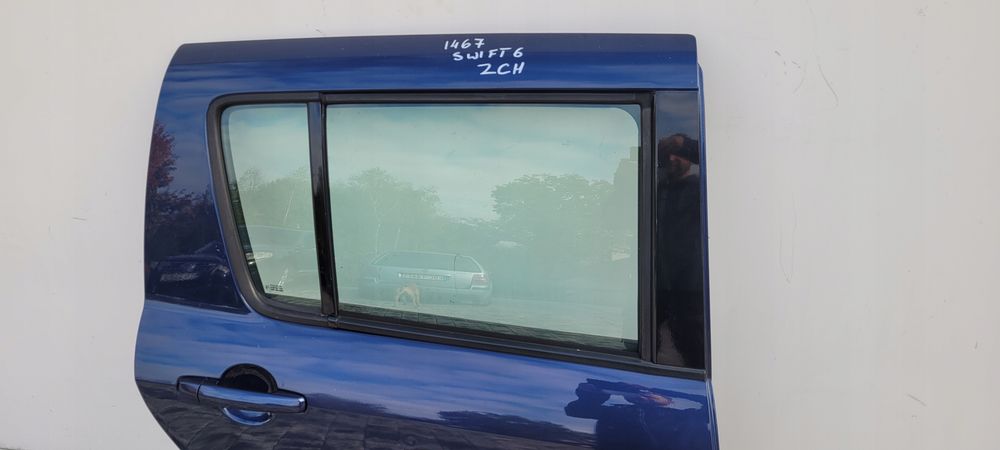 drzwi tylne lewe lub prawe suzuki swift vi 05- kod koloru zch