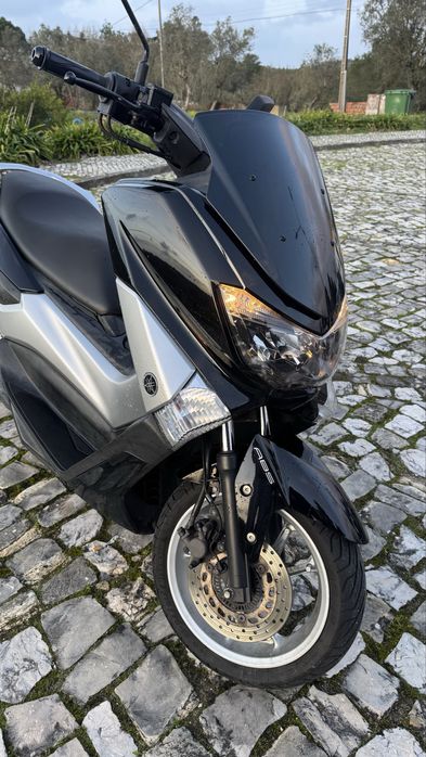 Nmax 125cc 2015 poucos km
