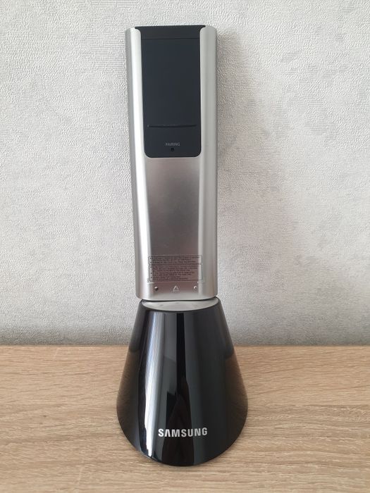 Оригинальный пульт д/у .