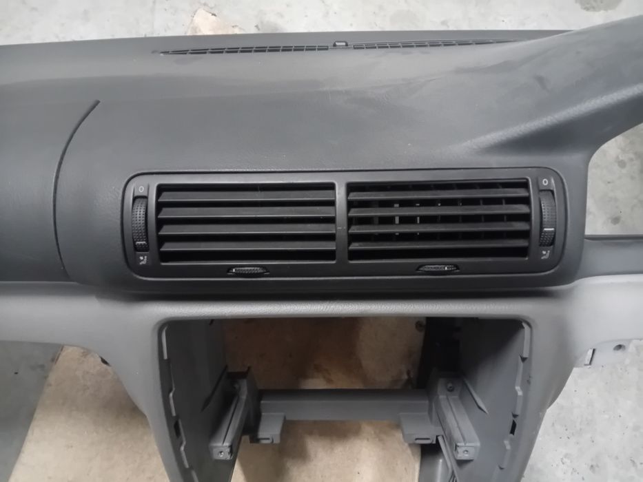 Vw passat b5 fl kratki kratka nawiewu środkowa boczna czarne antracyt