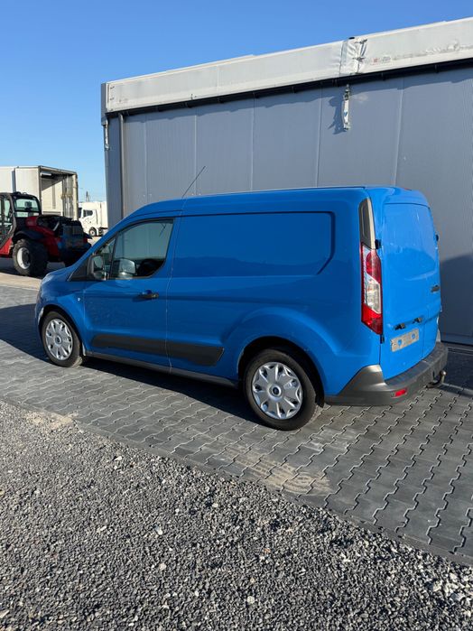 Ford Transit Connect 2013 rok 1.6 d 95 KM. Hak , klima