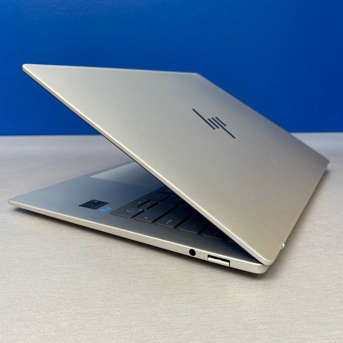 HP OmniBook X - 14" 2.2K | Snapdragon X Plus 8-Cores | 16GB | 1TB