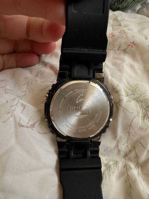 Casio G-Shock GM-5600B-1 Original - металевий безель
