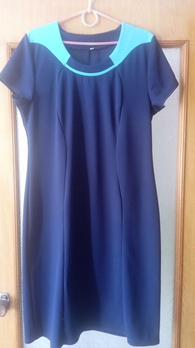 Костюм: сукня і жакет без застібки