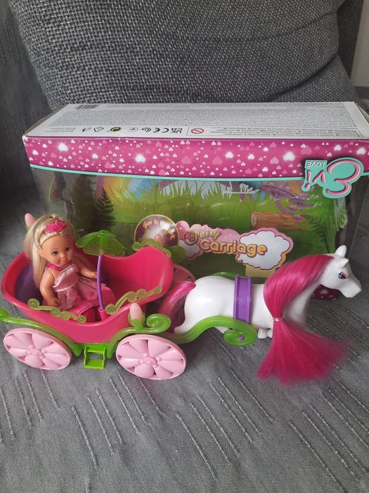 Simba lalka Evi z koniem i karocą