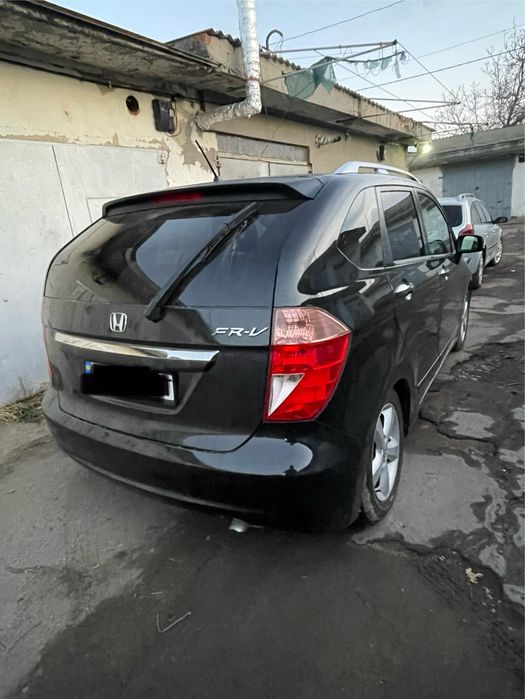 Продам Хонда  FR -V