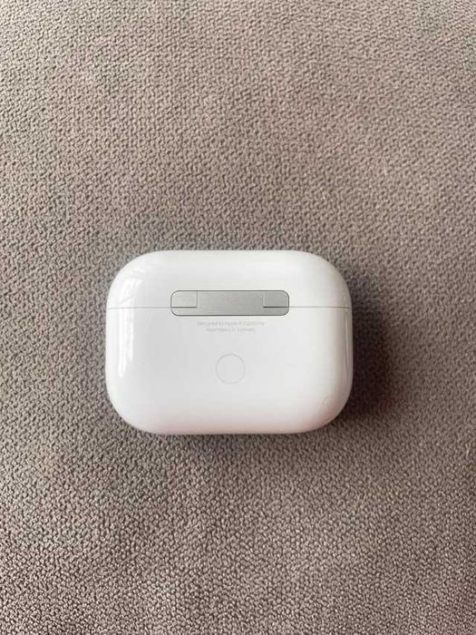 Apple AirPods Pro 2 A3047 usb-c magsafe charging case