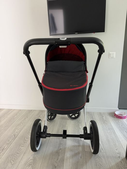 Коляска Cybex Priam Ferrari