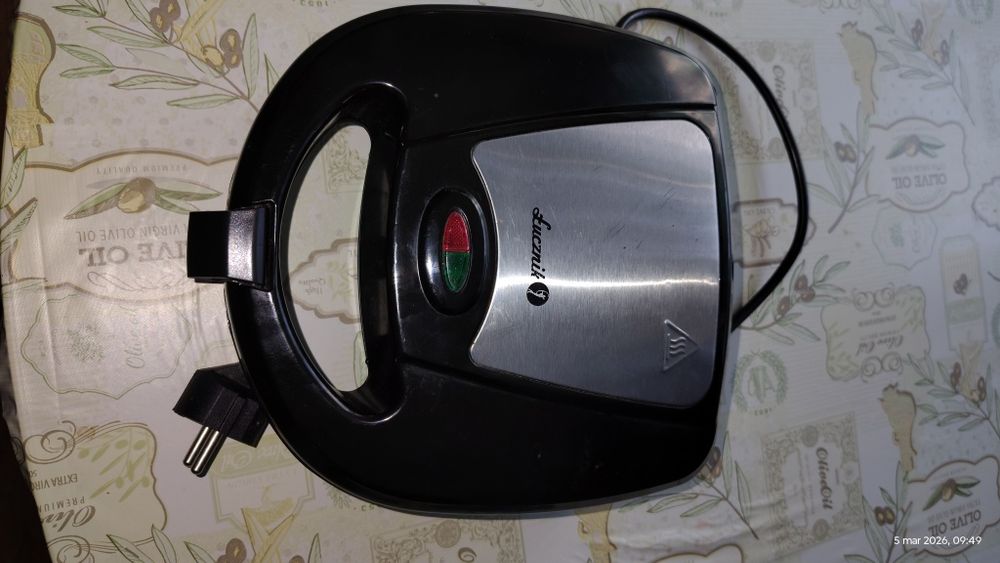 Gofrownica Łucznik Stan BDB