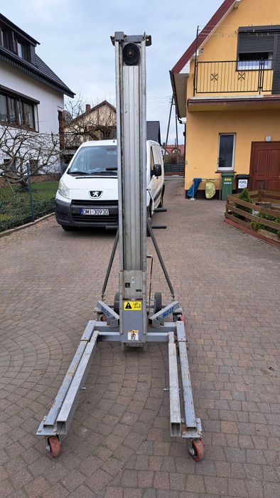 Lift , podnośnik masztowy
