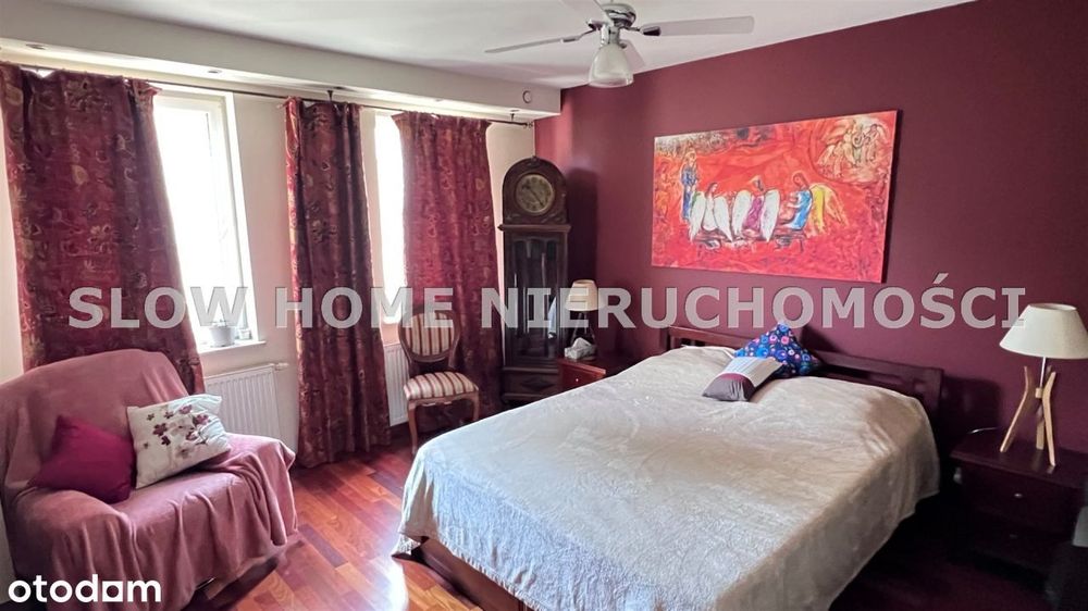 Apartament z garażem oraz biurem z ogródkiem