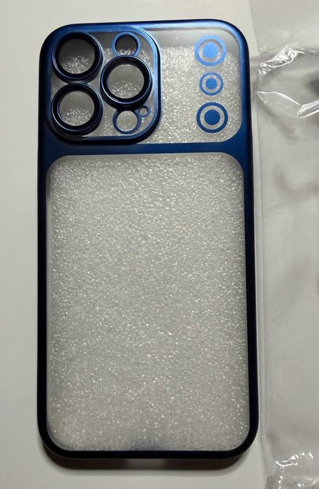 Чехол на IPhone 13 Pro