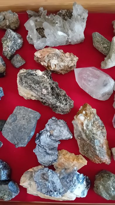 Minerais diversos para coleção