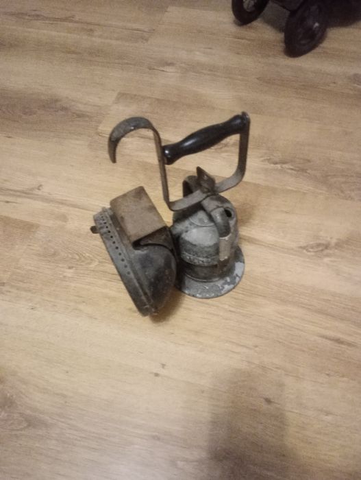 Lampa kolejowa karbidowa