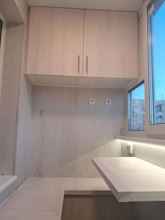 Монтаж Демонтаж Заміна Вікон Дверей Перегородок Ремонт Балкона