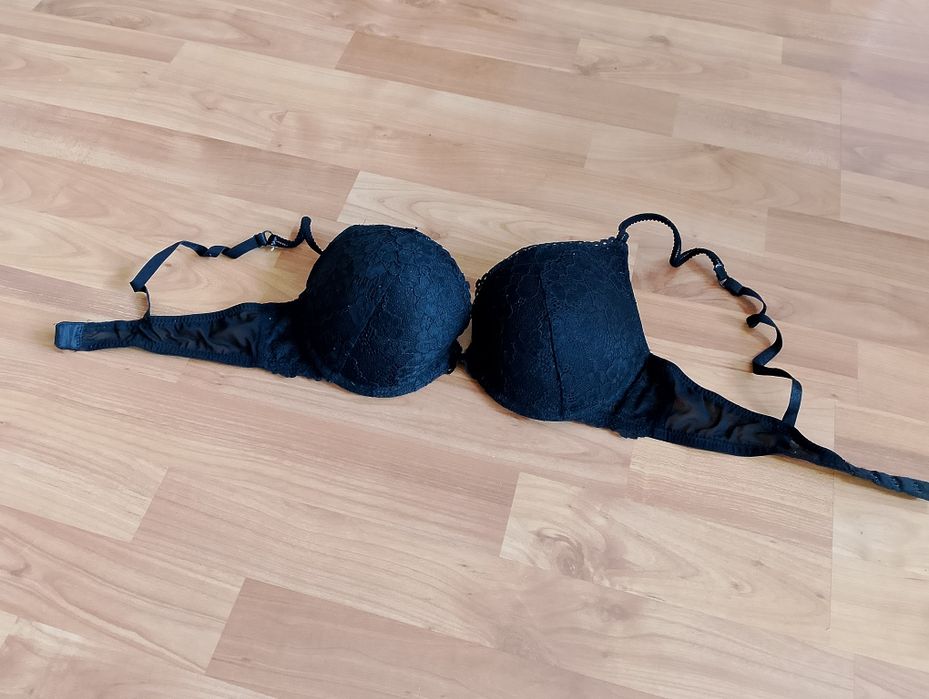 Biustonosz stanik koronkowy H&M 80B