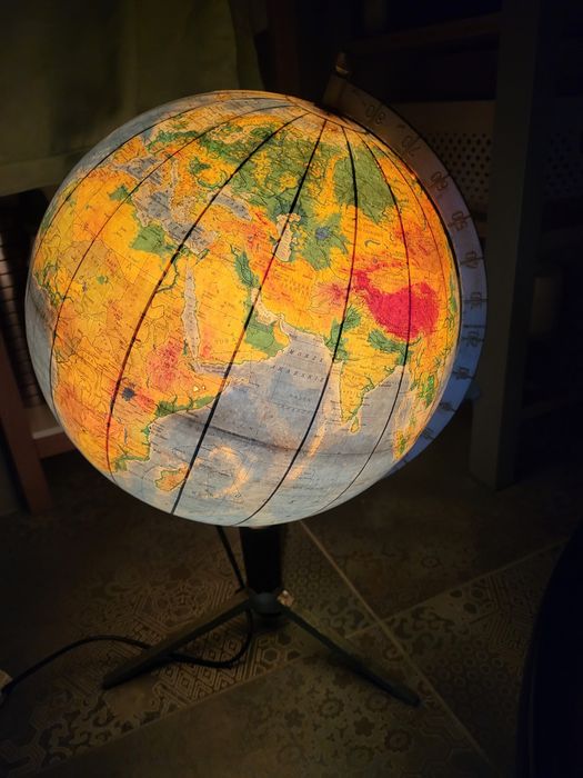 Stary duży globus podświetlany z lat 60 - 70 PRL-U