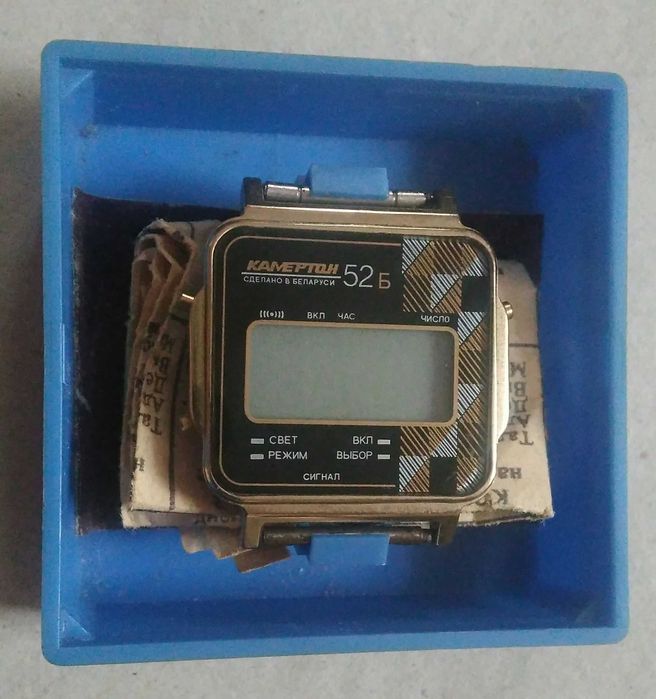 Часы электронные Камертон 52 Б новые производства СССР