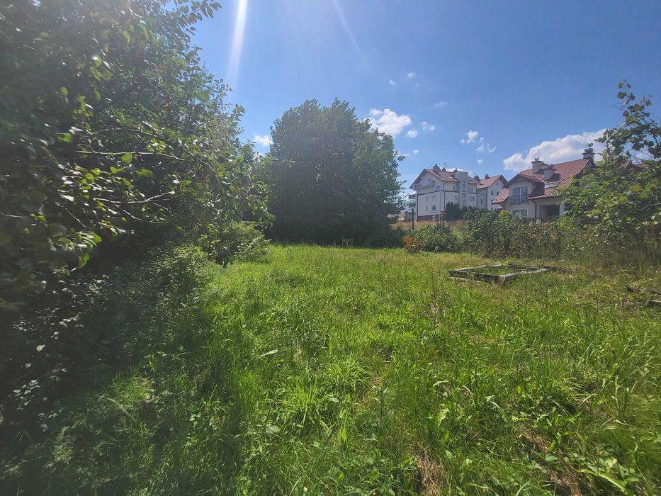 Działka pierwszy Pas zabudowy Ul. WZ Bliźniak
