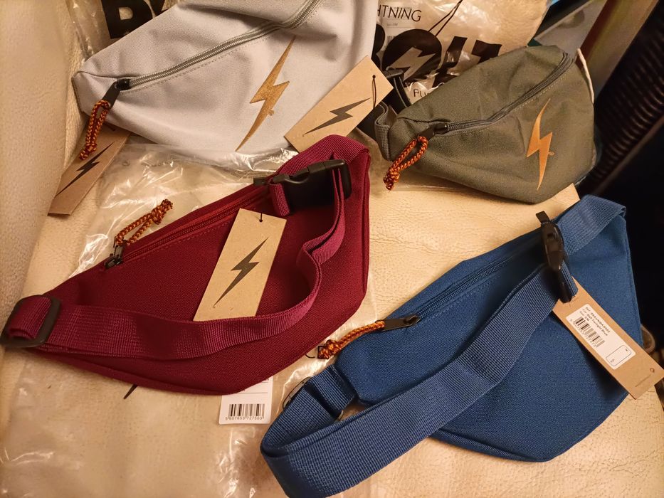 Bolsas de Cintura p/Desporto da Lightning Bolt Novas