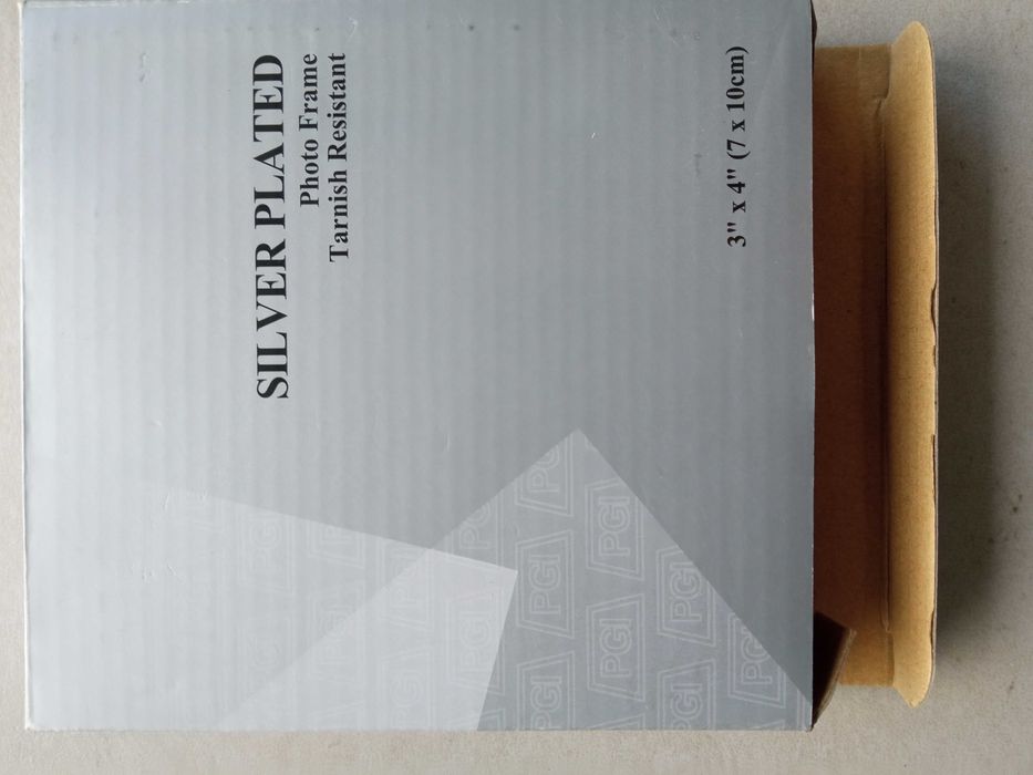 Moldura em prata bebê