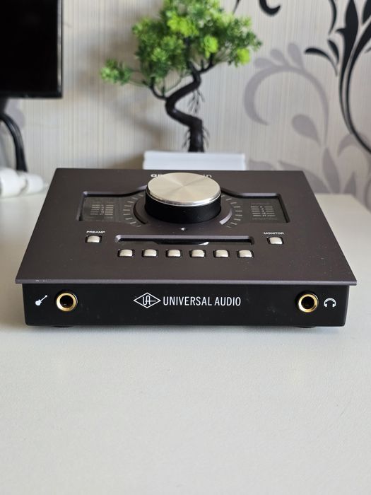 universal audio volt 176 - Купити студійне обладнання - Ціна на OLX.ua