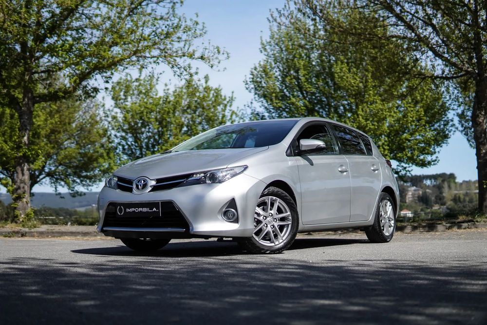 Toyota Auris 1.4 D-4D Exclusive+P.Sport