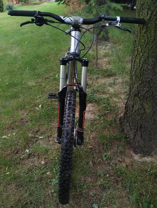 Rower full zjazdowy UMF Freddy (downhill freeride zjazdówka dh)