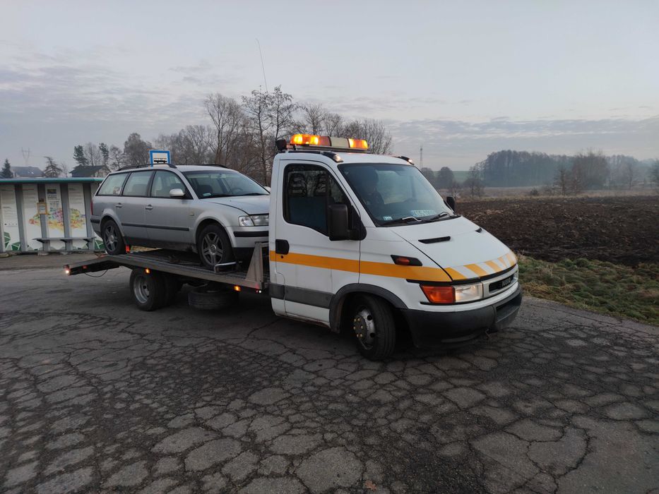 Pomoc drogowa transport auto laweta