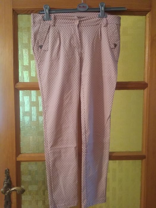 Damskie spodnie rozmiar m