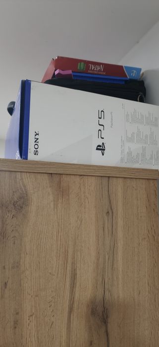 Vendo PS 5 versão com disco