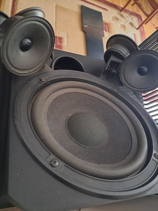 Kolumny Bose 601