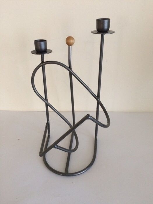 Świecznik metalowy stojak na butelkę Sylwester