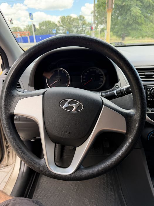 Продам Hyundai Accent