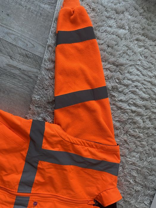 Kurtka softshell z odczepianymi rekawami z polaru rozmiar L